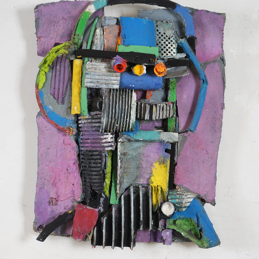 Menno Fahl, Lila Faltenkopf, 2026, Materialbild, 70x50x15 cm